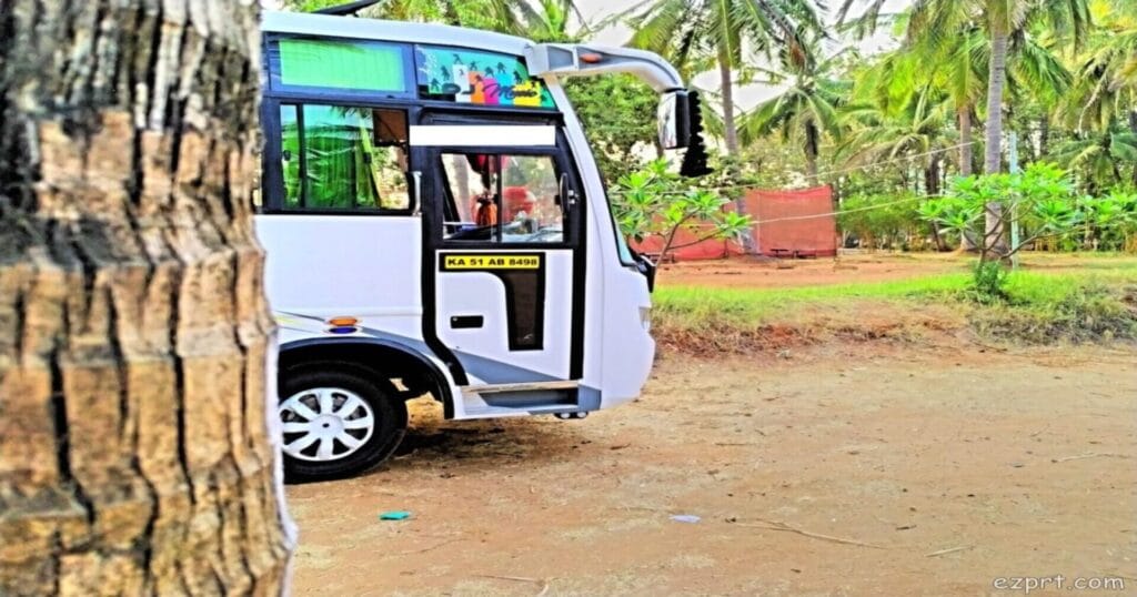 21 Seater Mini Bus On Hire Basavanagudi