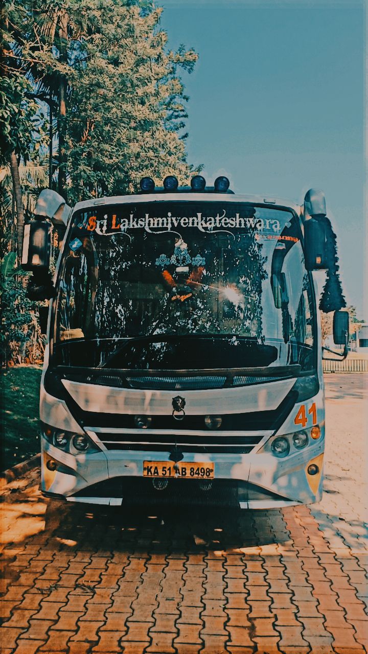 20 Seater Mini Bus On Hire Rajajinagar