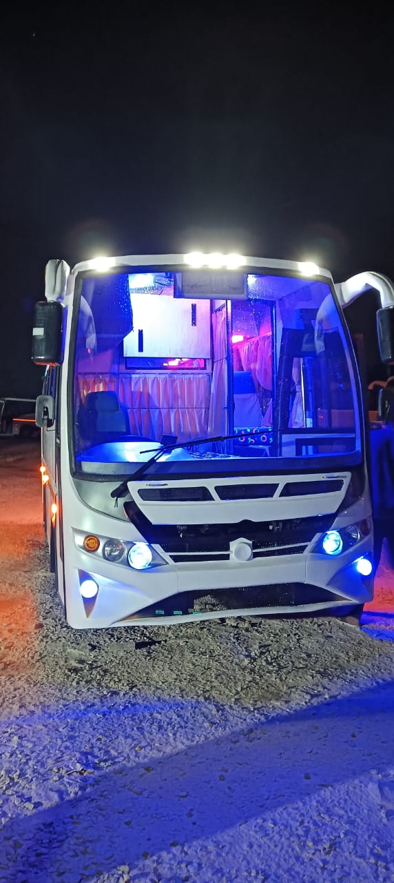 25 Seater Minibus For Hire In K R Puram