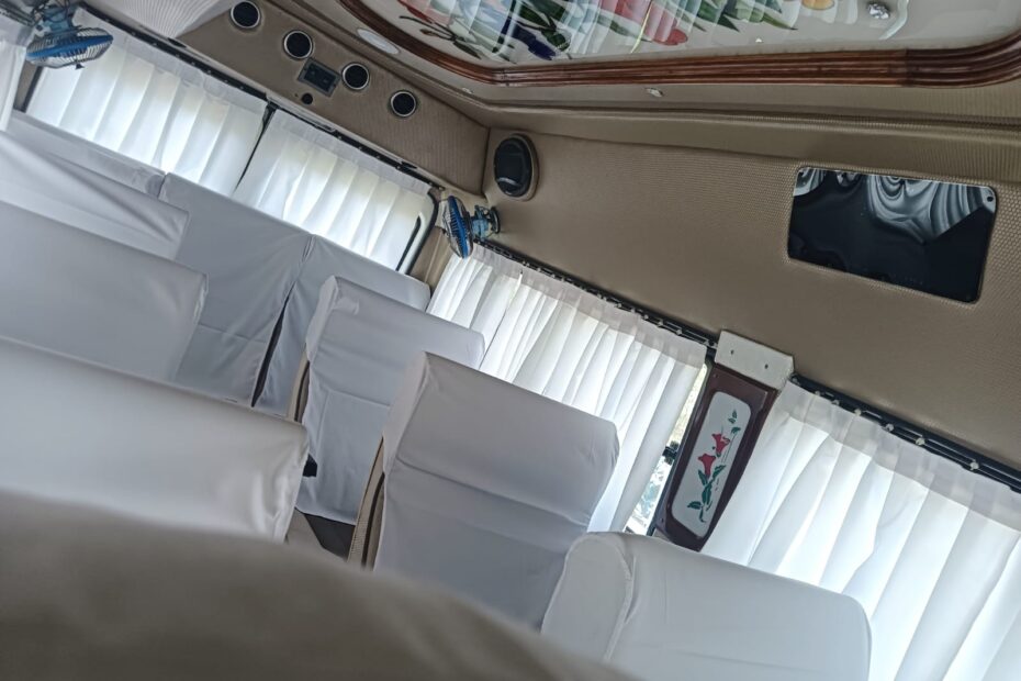 9 Seater Tempo Traveller Rent In Bangalore