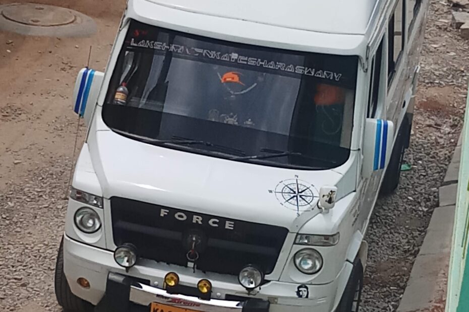 12 Seater Tempo Traveller In Koramangala