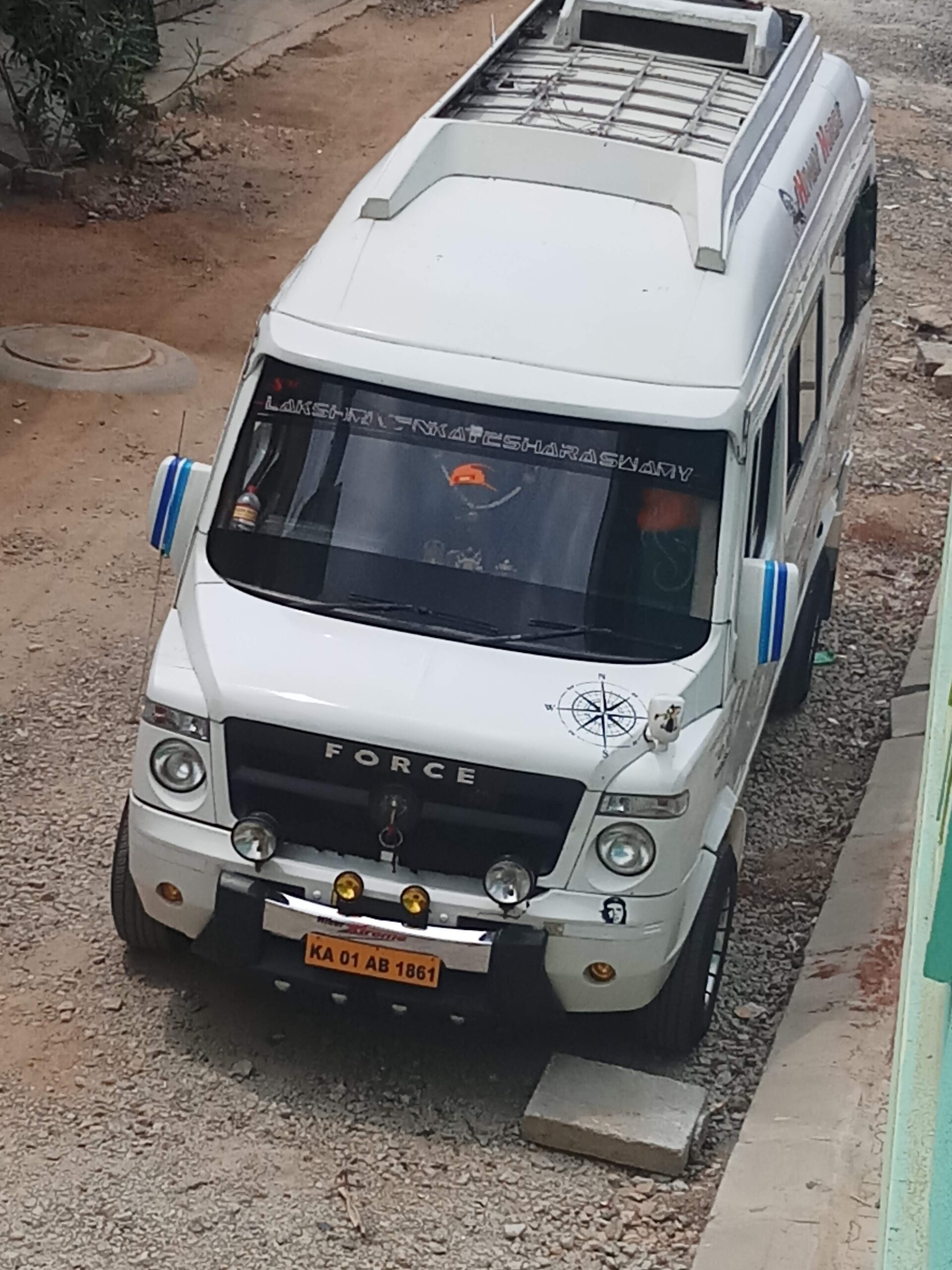 13 Seater Tempo Traveller Hire In Koramangala