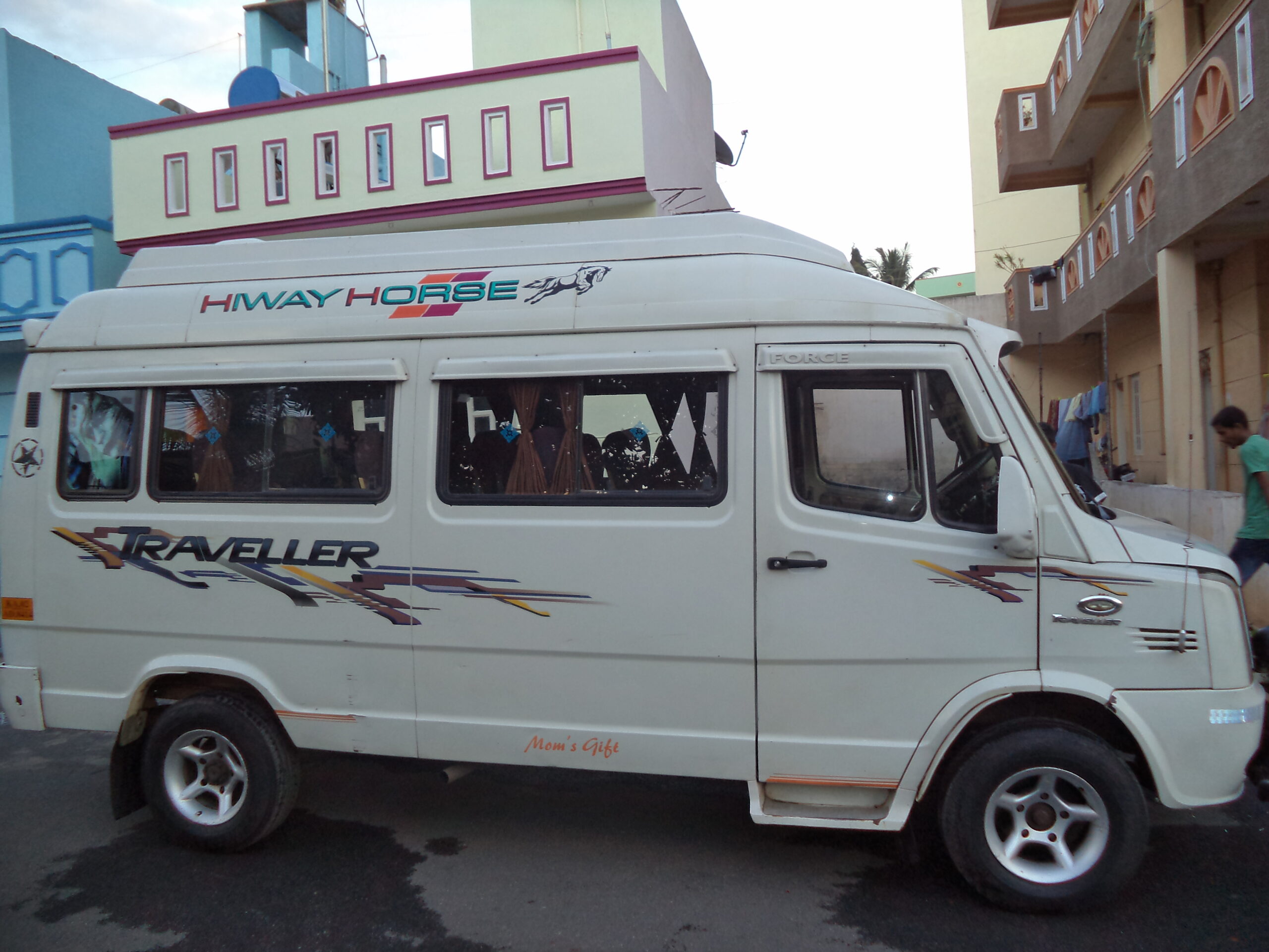 13 Seater Tempo Traveller Hire In JP Nagar