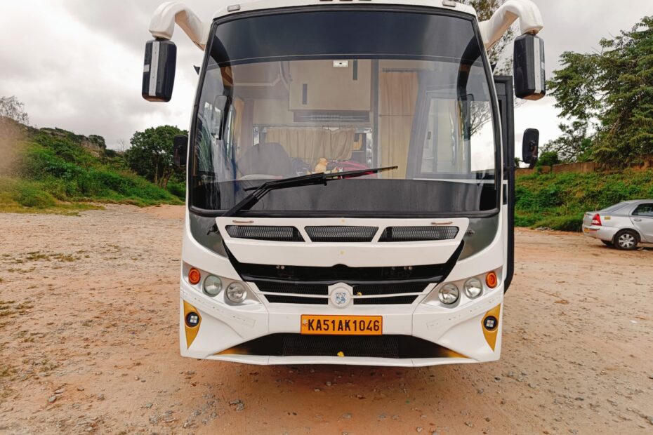 25 Seater Minibus Hire In Yeswanthpur Bangalore