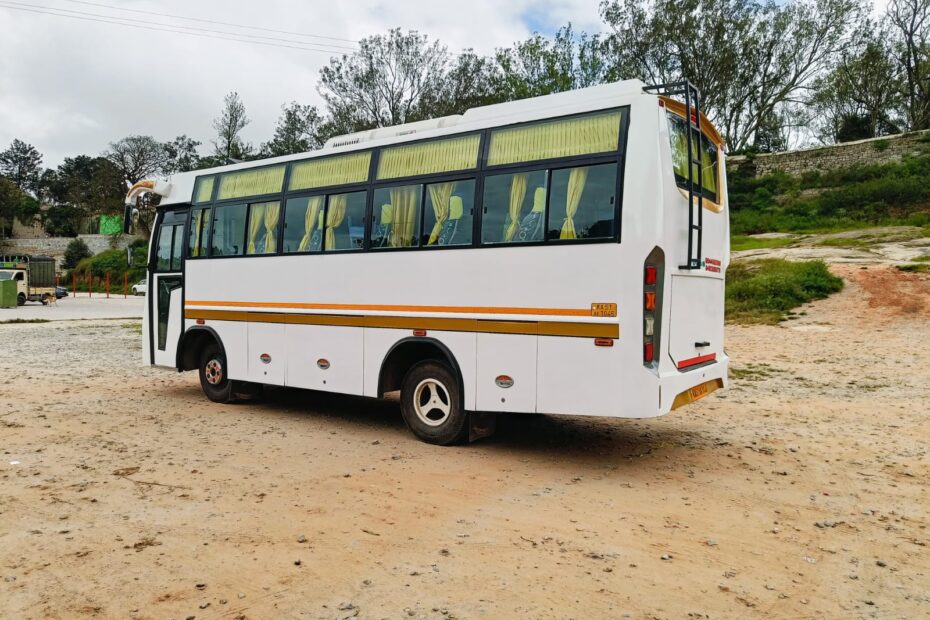 25 Seater Minibus Hire In Jalahalli Bangalore